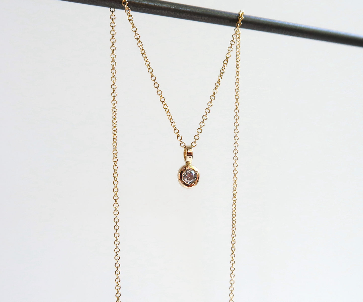 Diamond gold pendant on chain