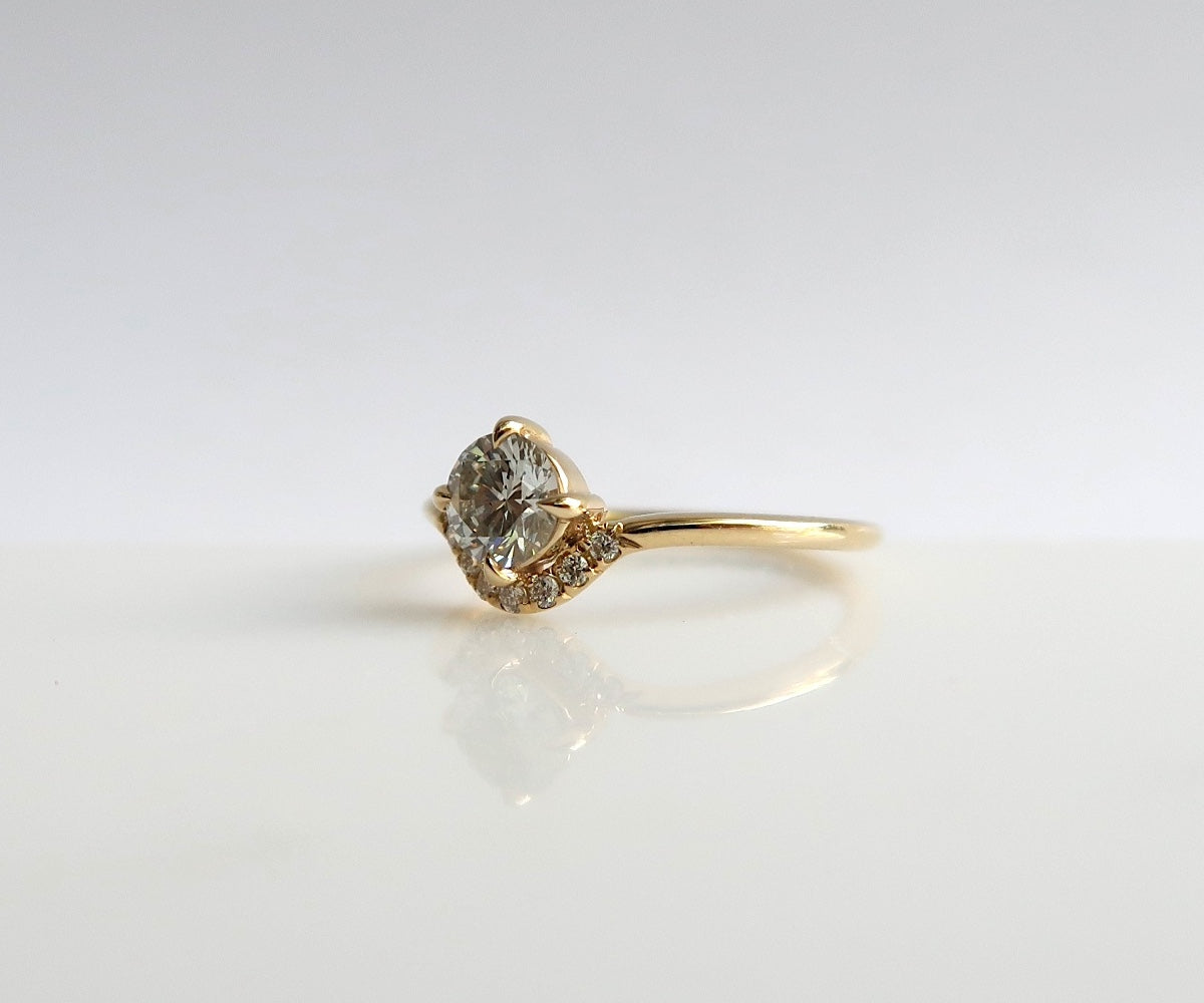 Luna Diamond Ring