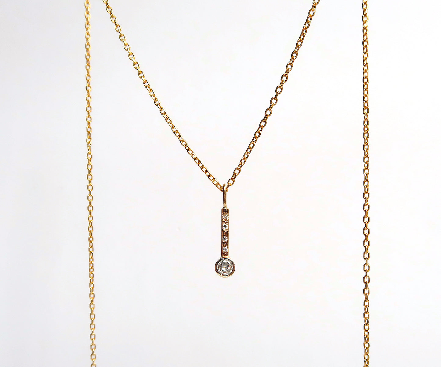 Nishi Bezel Stick Diamond Pendant Necklace