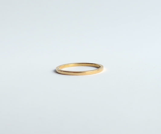 Nishi Flat Yellow Gold Band 1.5mm