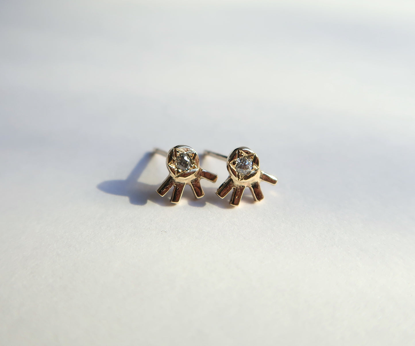 Nishi Diamond Helios Sun Studs