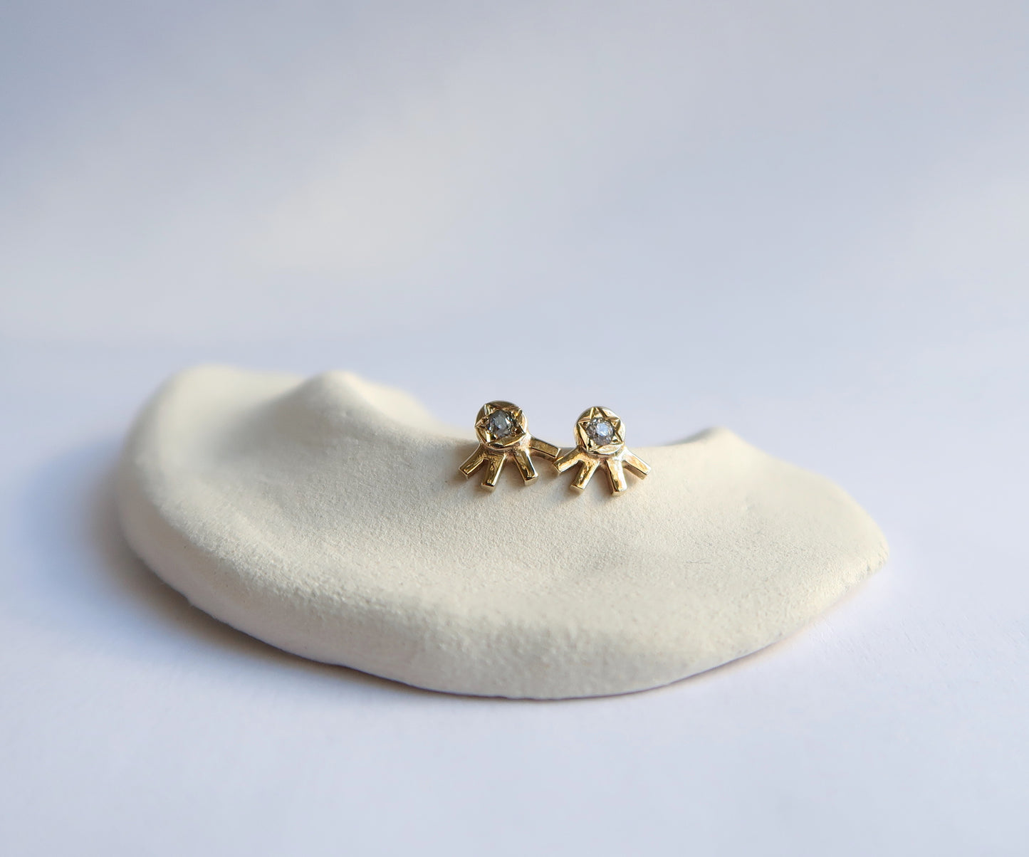 Nishi Diamond Helios Sun Studs