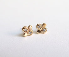 Load image into Gallery viewer, Nishi Yellow Gold Diamond Studs