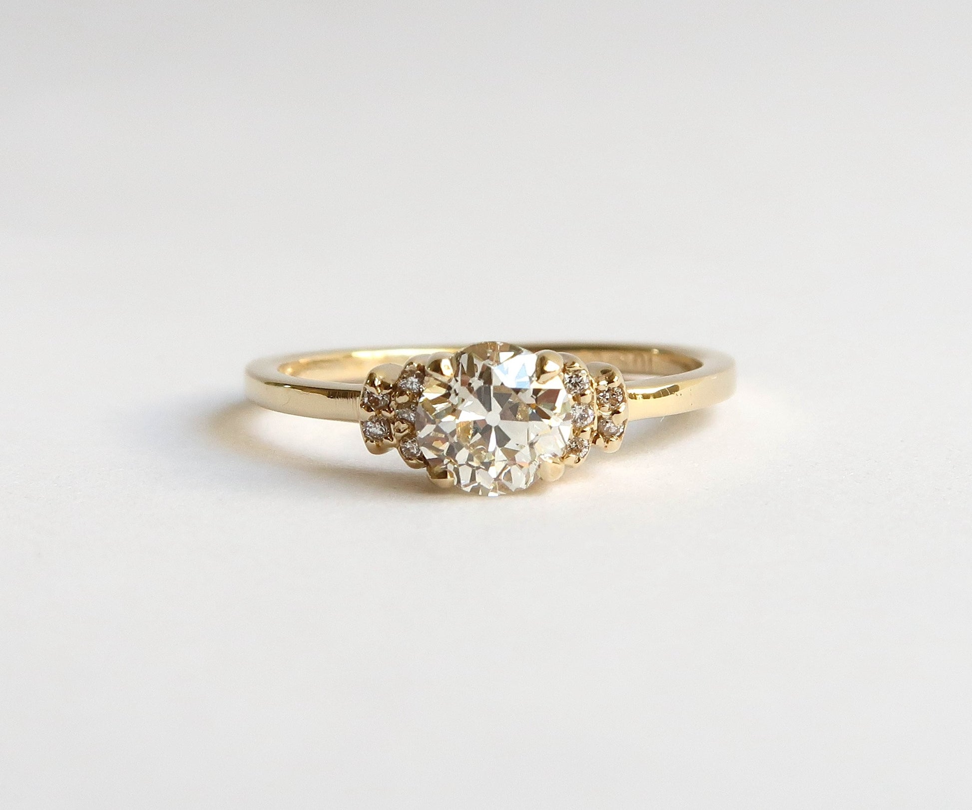 Old European cut diamond ring in yellow gold