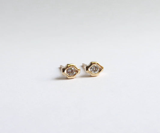 Nishi gold diamond studs