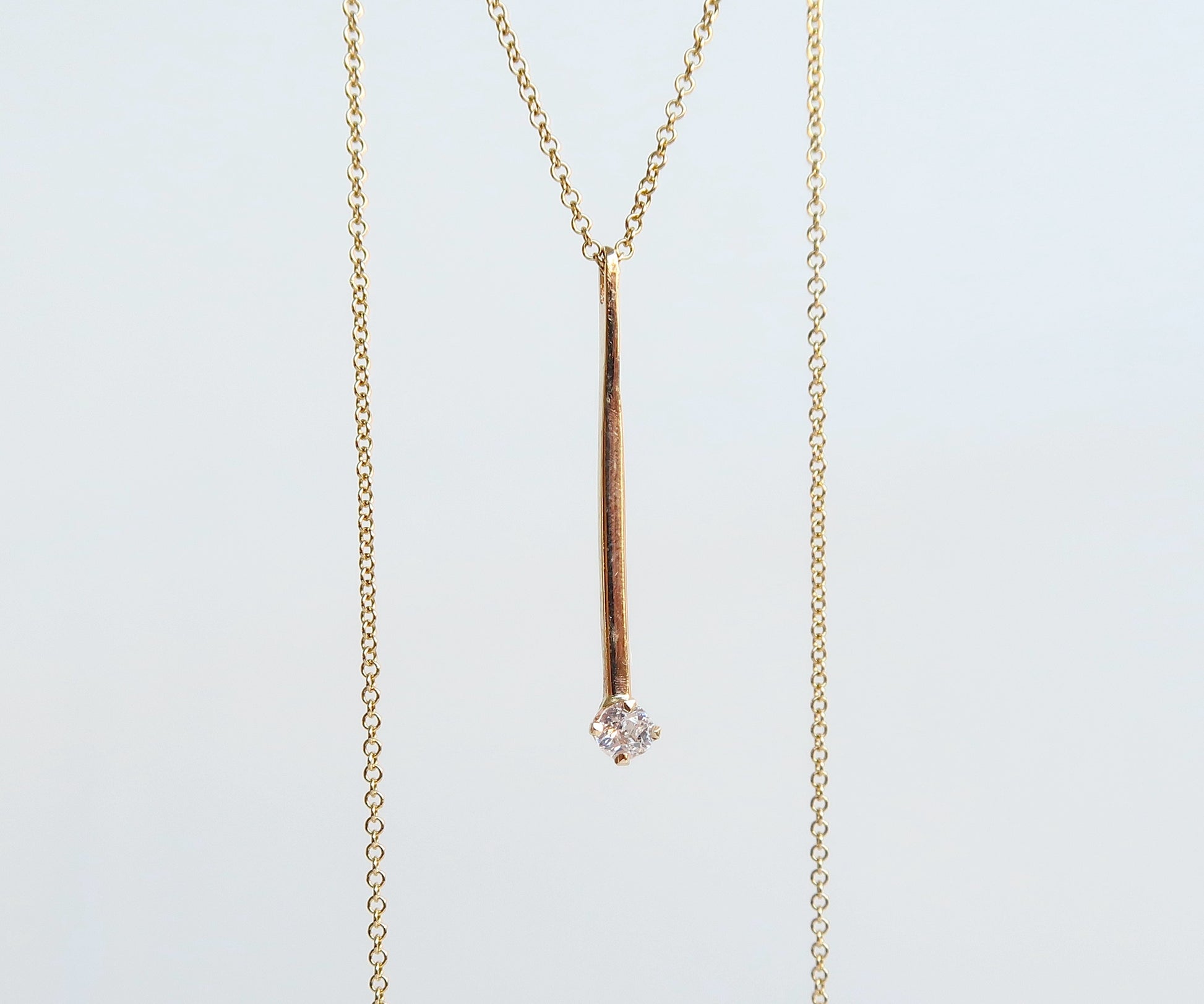 Nishi diamond bar pendant necklace