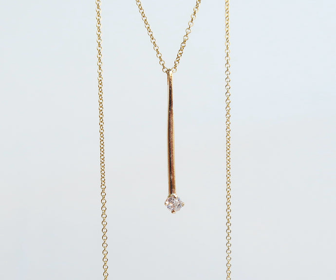 Nishi diamond bar pendant necklace