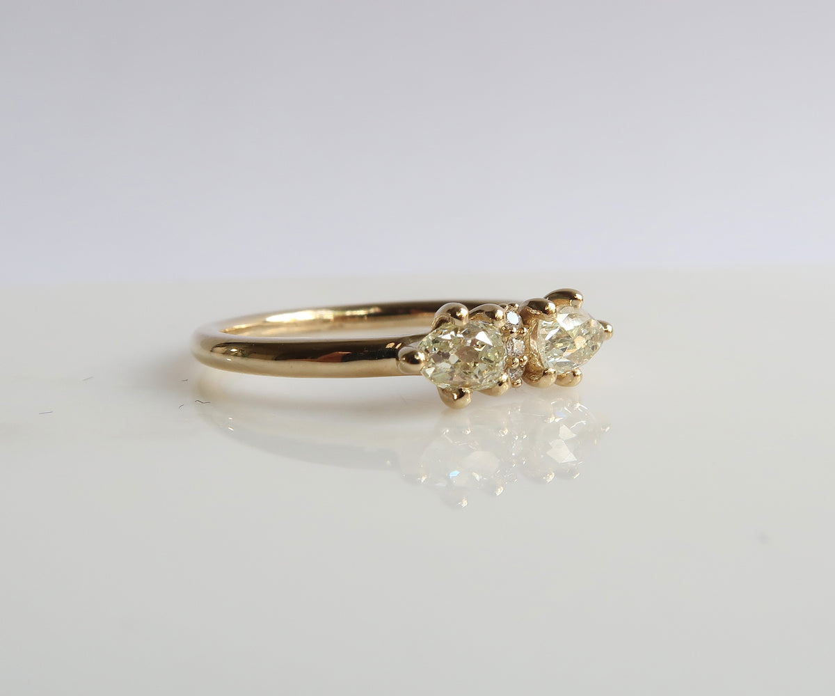 Nishi pear cut diamond ring in yellow gold