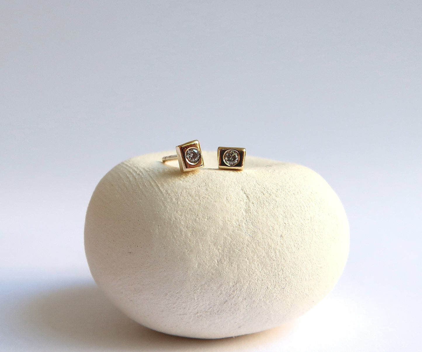 Nishi gold square diamond studs