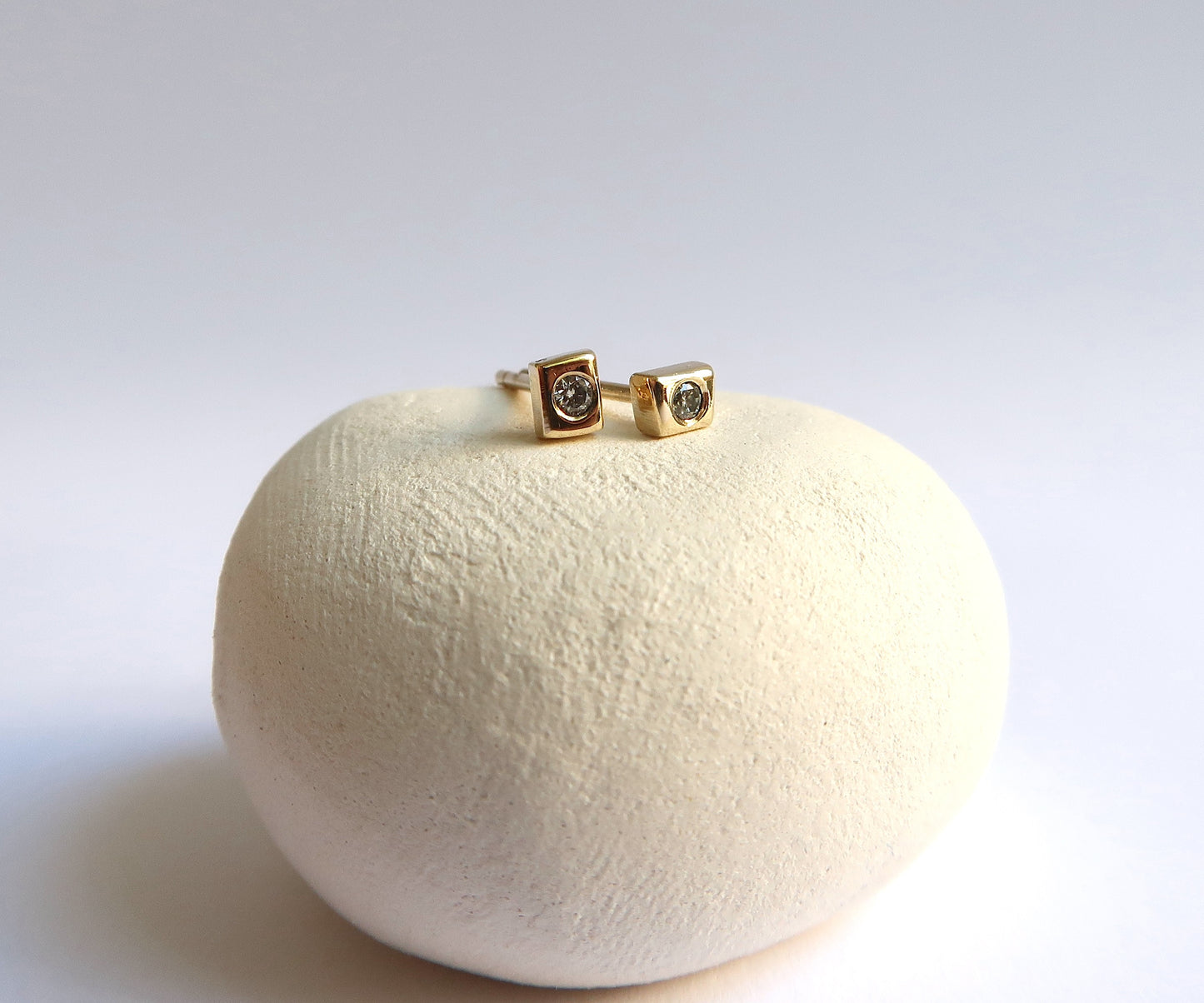 Nishi gold square diamond studs