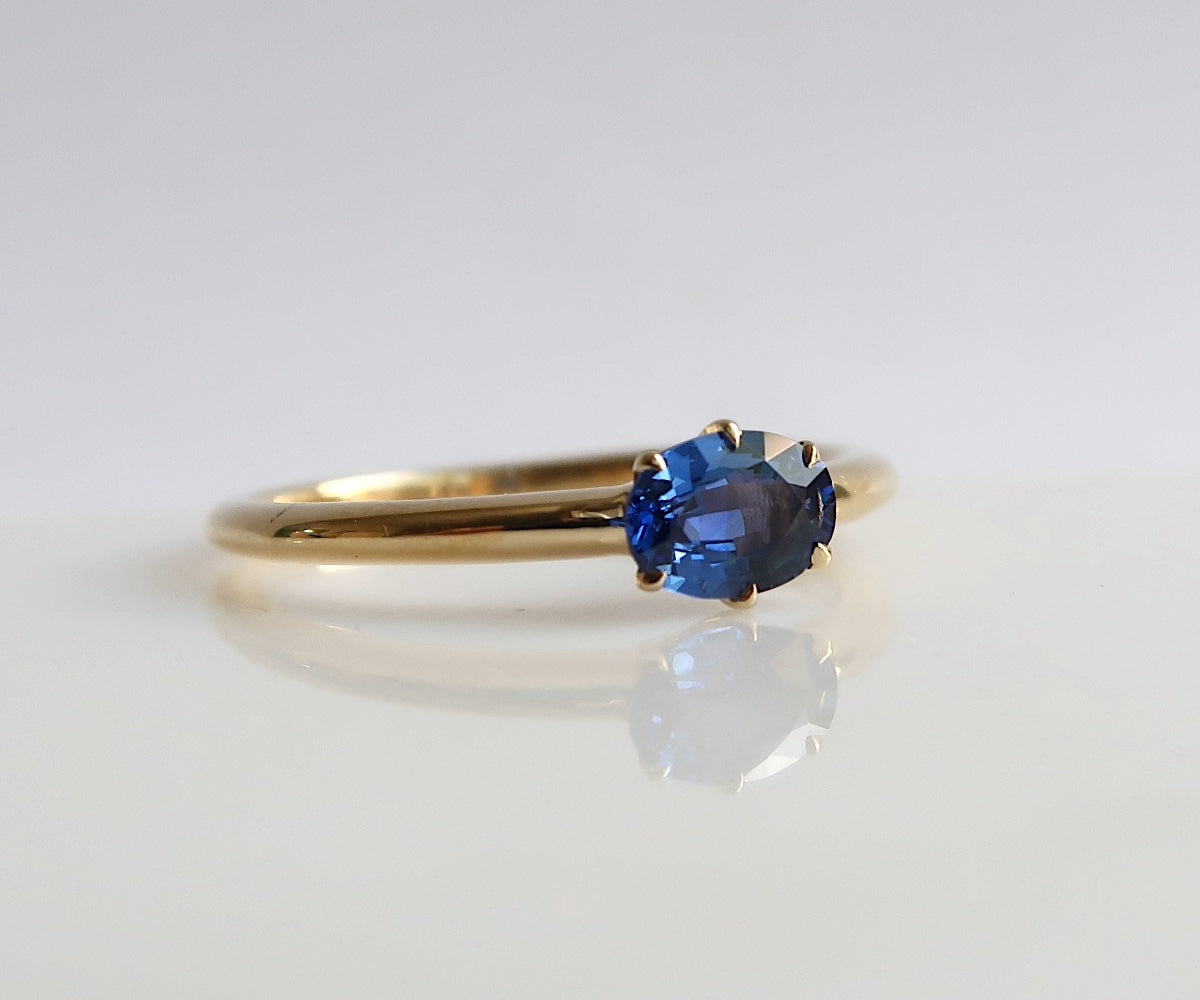 Sol Sapphire Ring