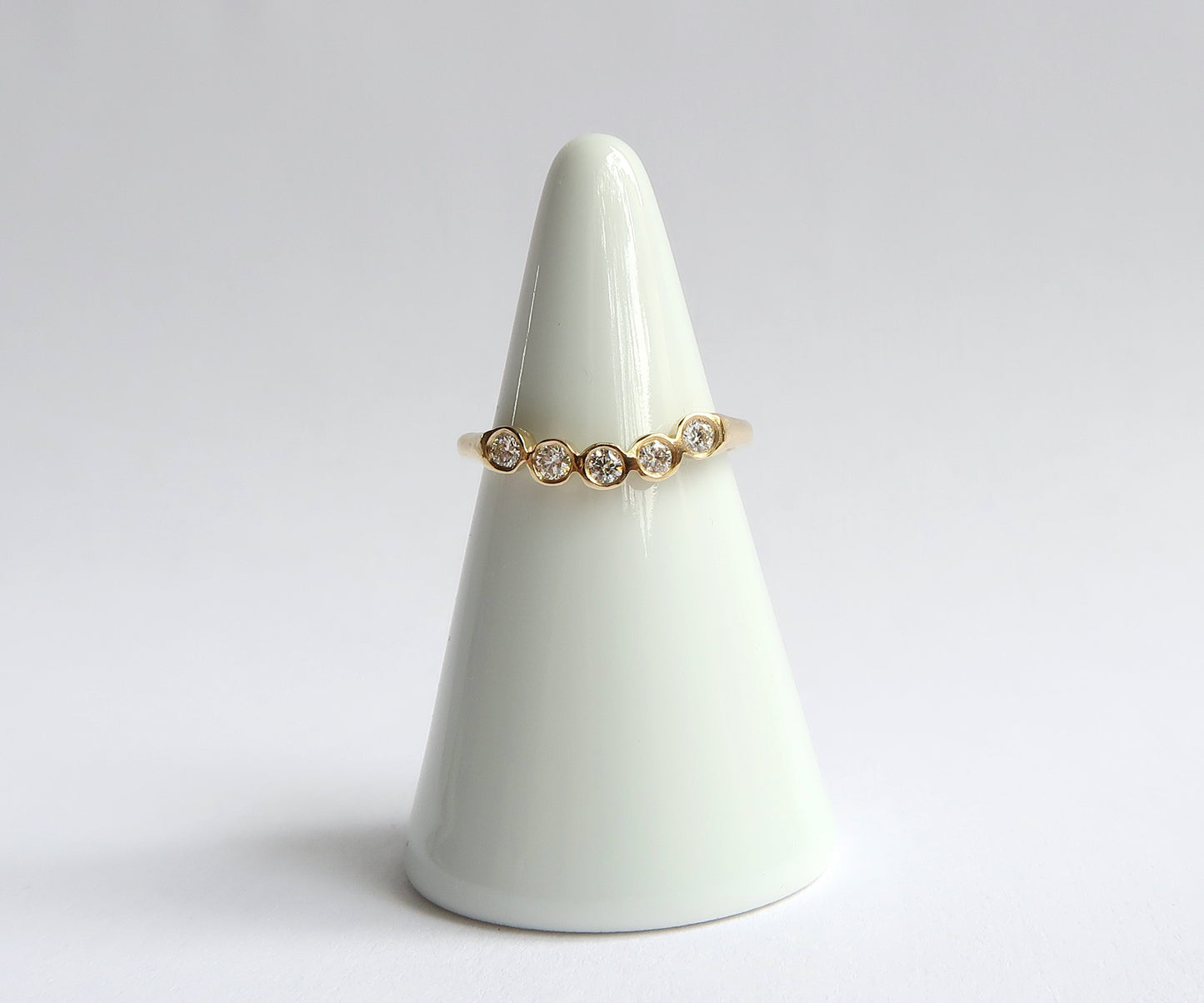 Nishi Curved Diamond Ring