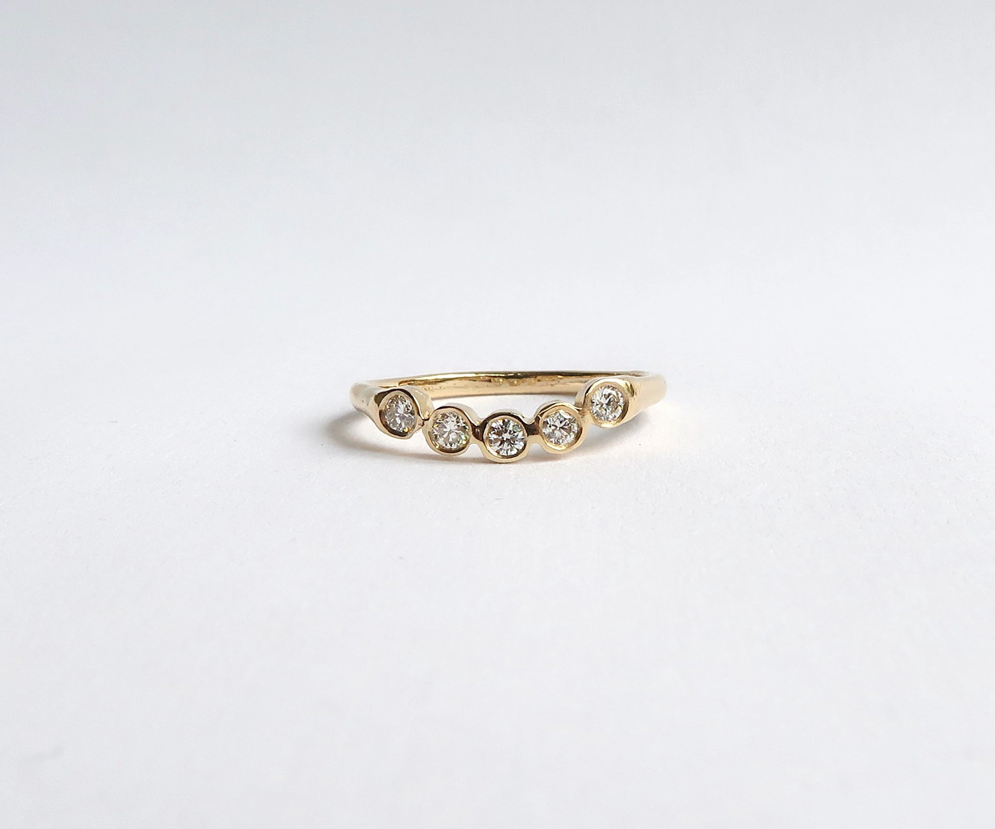 Nishi Curved Diamond Ring