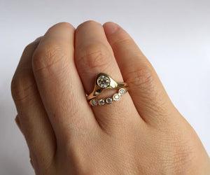 Nishi Curved Diamond Ring