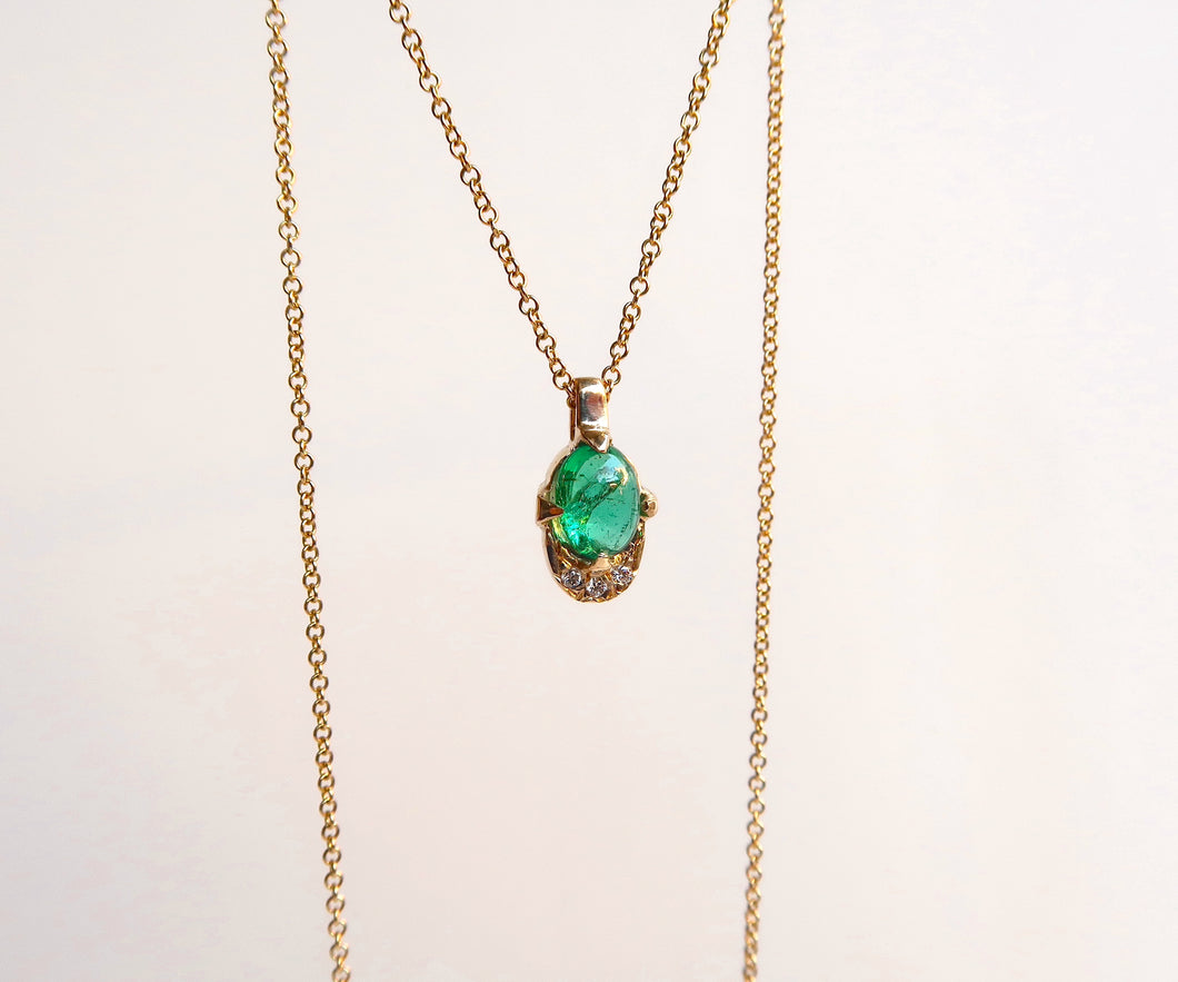 Nishi Cabochon Emerald and Diamond Necklace