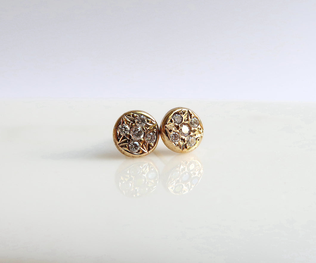 Nishi Cluster Diamond Disc Studs
