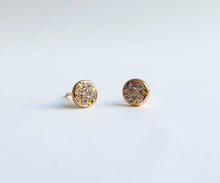 Load image into Gallery viewer, Nishi Cluster Diamond Disc Studs