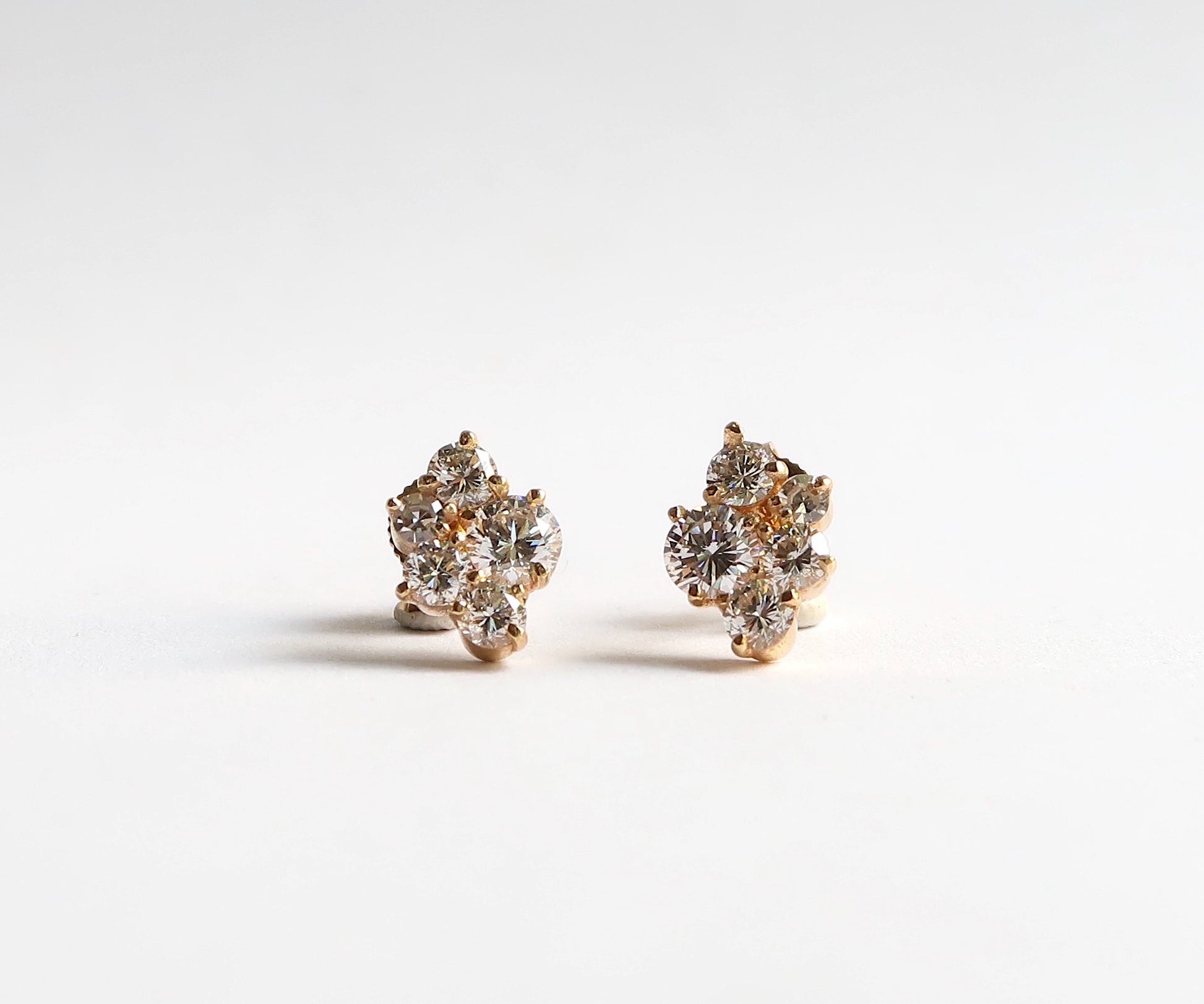 Nishi 5 Stone Diamond and Gold Cluster Studs