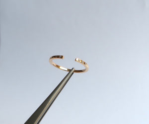Nishi Diamond Falt Open Gold Band