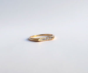Nishi Nela Diamond Geometric Gold Band